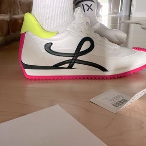 Loewe Flow Sneaker NEW size 42
